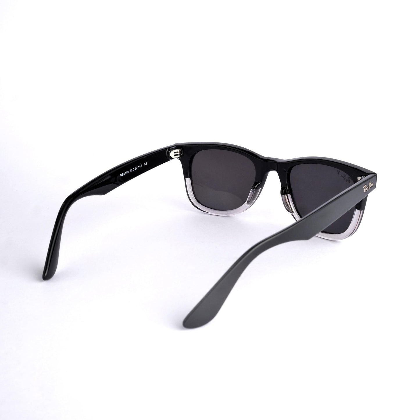 Branded dual black Wayfarer sunglass 662