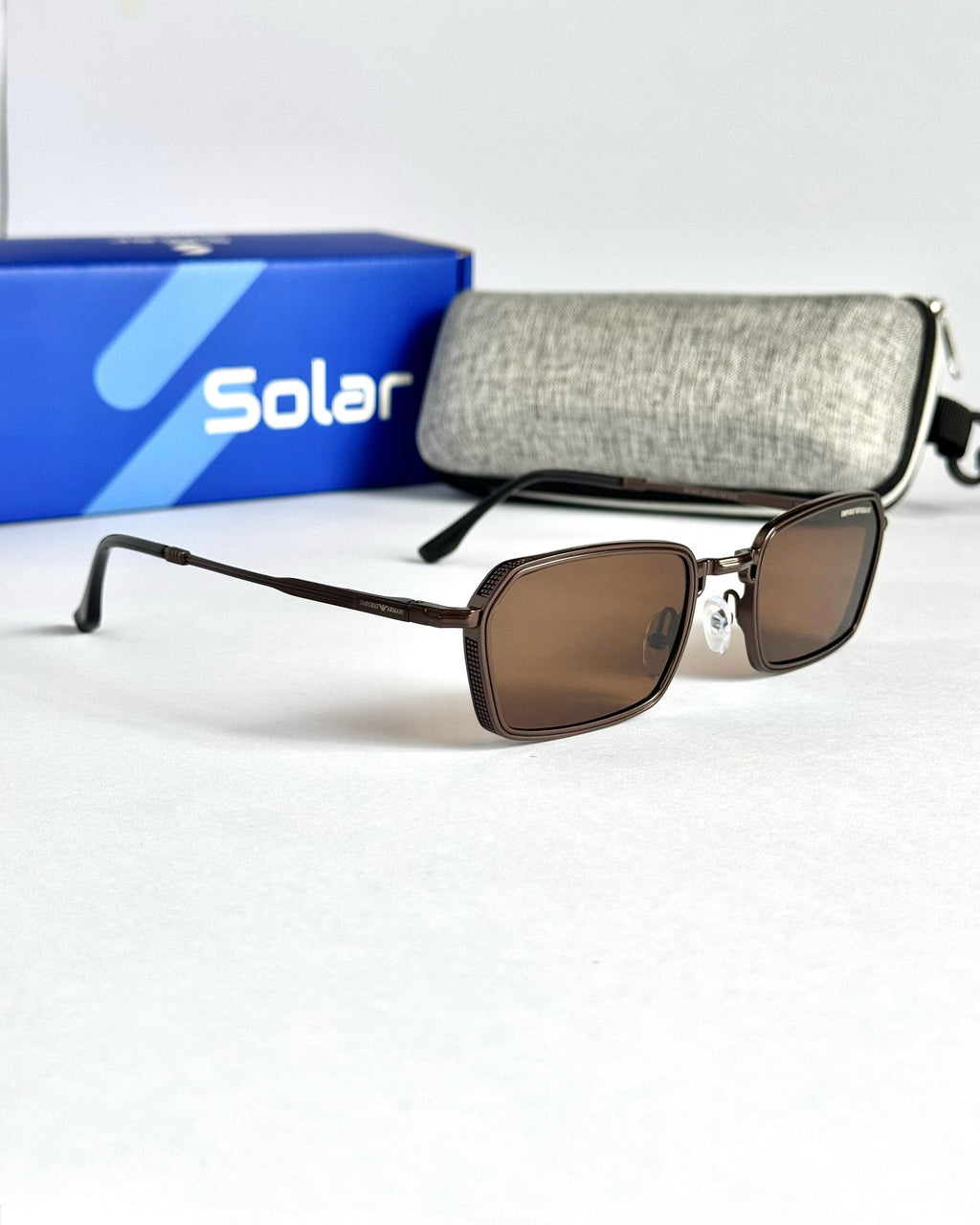 Unisex urban style sunglasses
 019