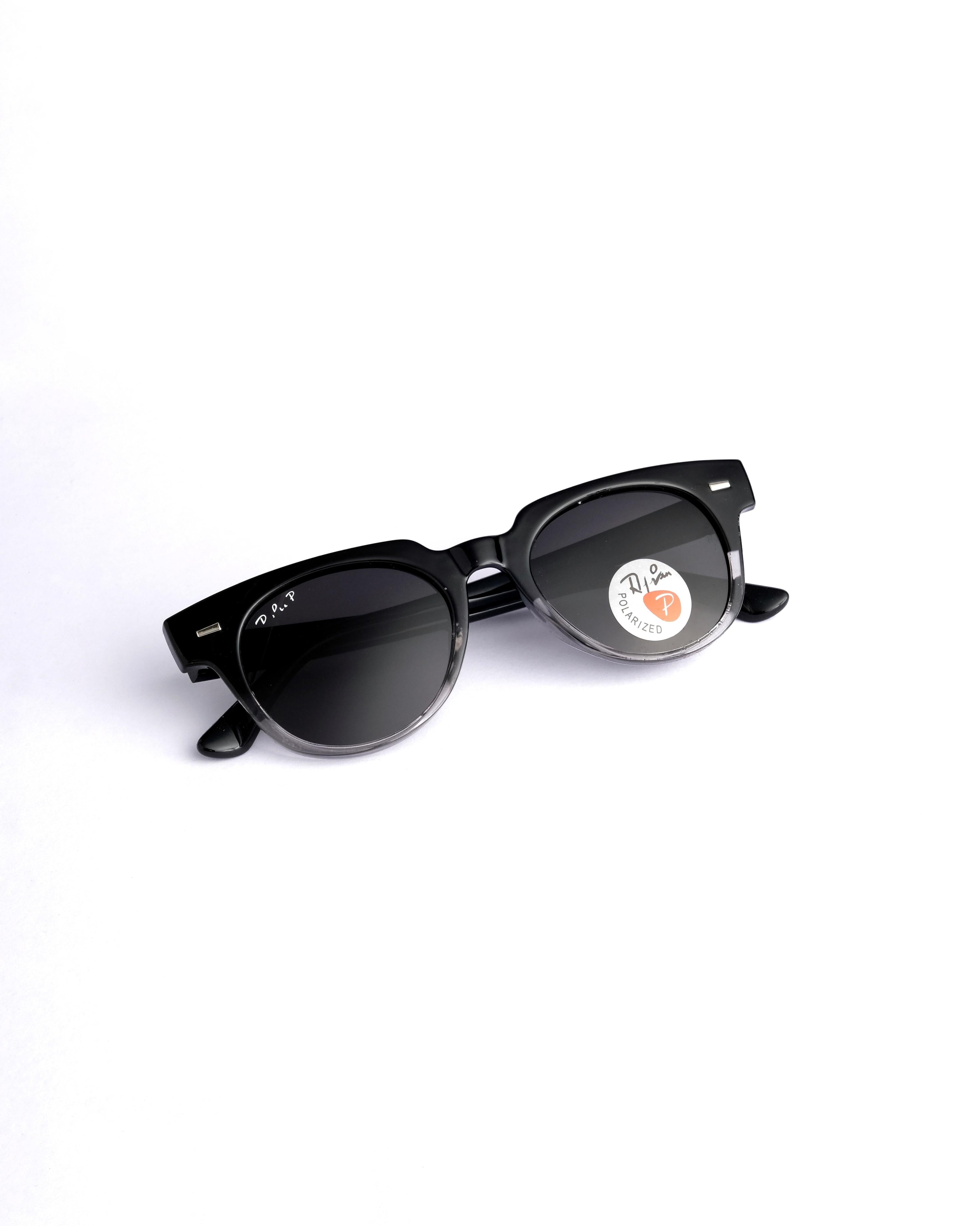 Polarized black-dual 509