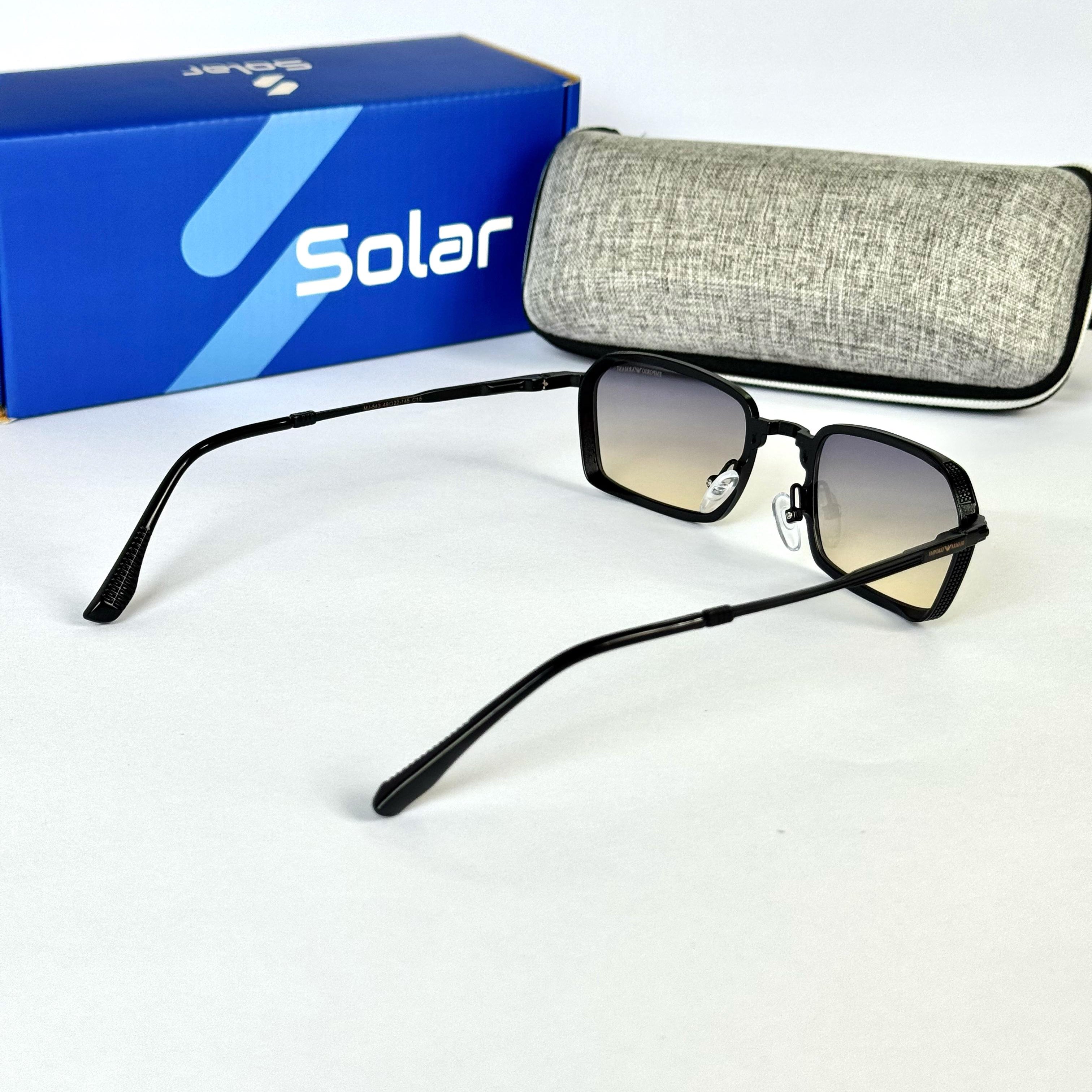 Unisex urban style sunglasses
 022