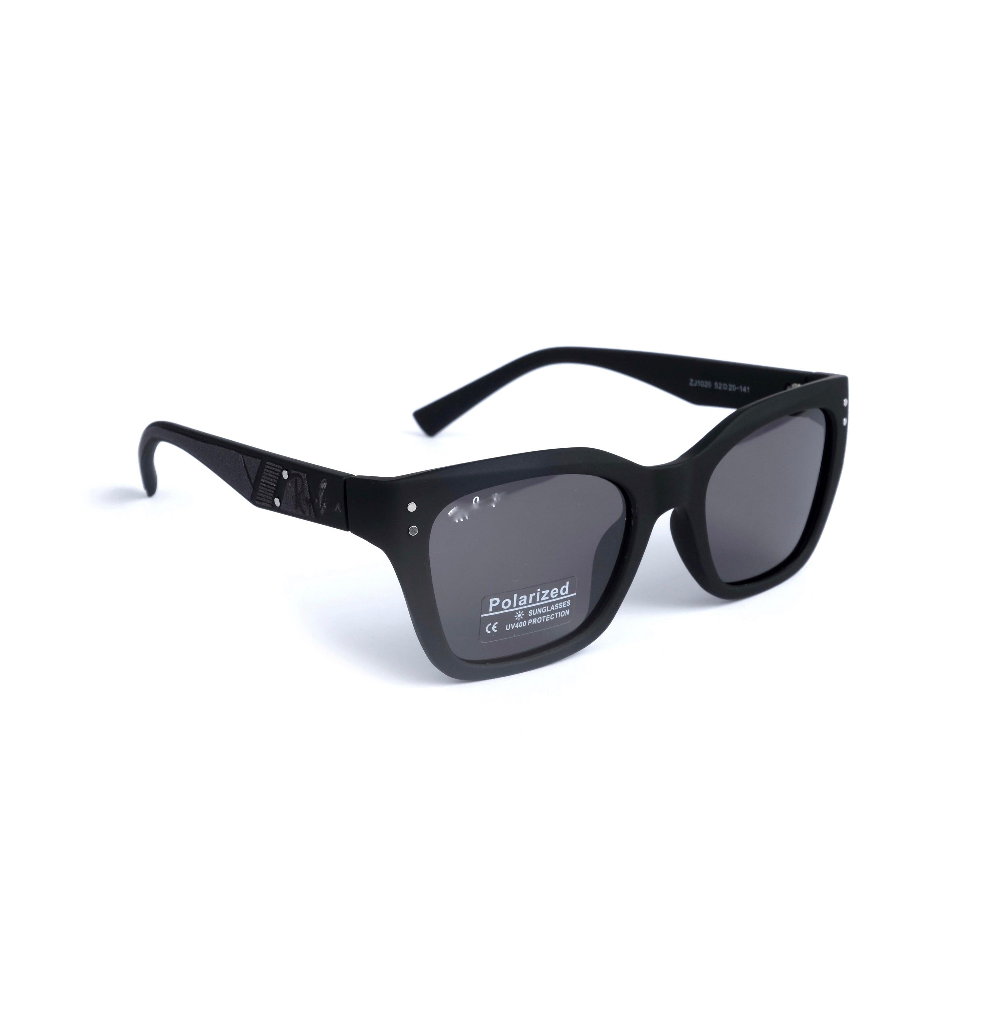 Polarized black 477