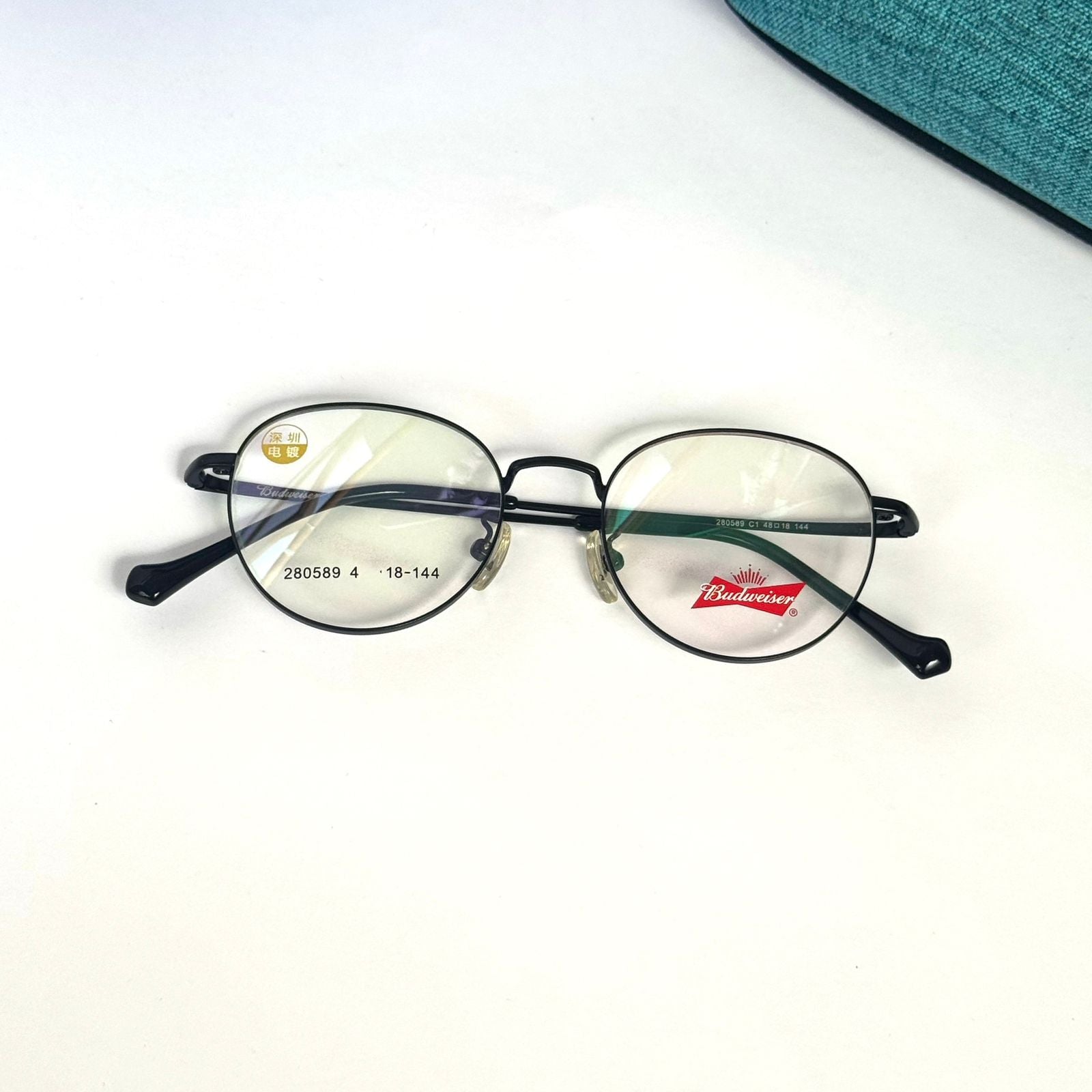 Round Black frames 042