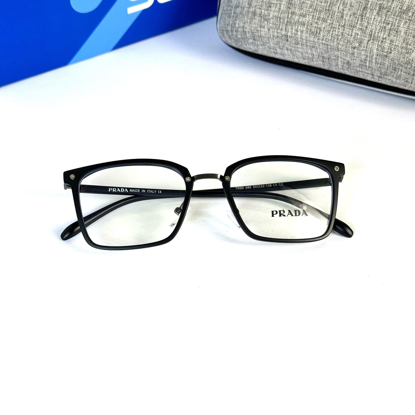 Unisex Feather light Black frames 073