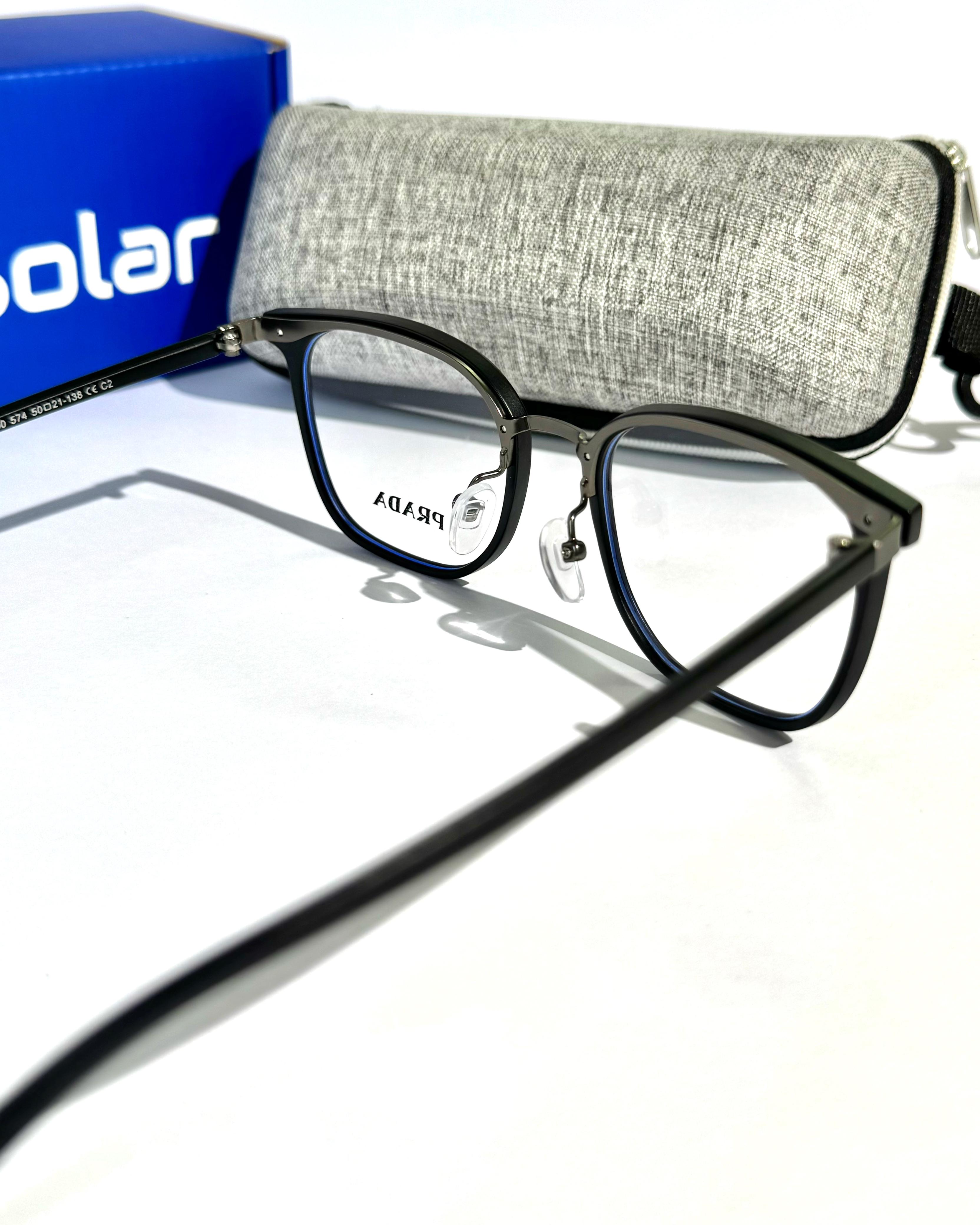 Unisex Feather light Black frames 072
