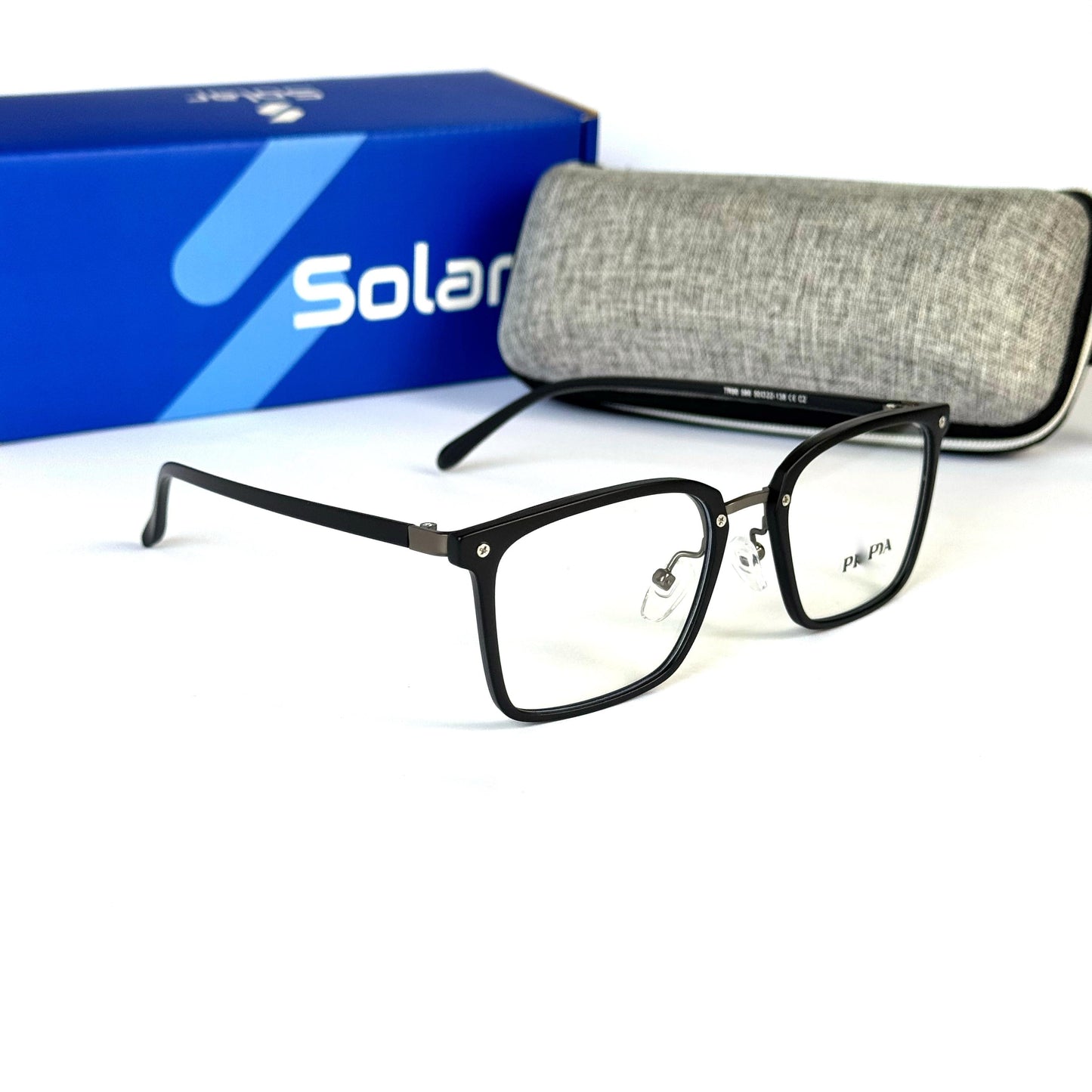 Unisex Feather light Black frames 073