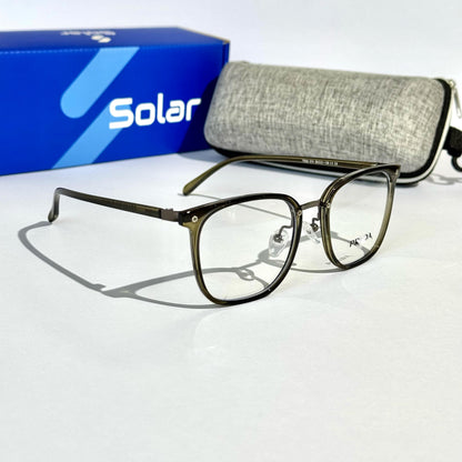 Unisex Feather light Olive frames 071