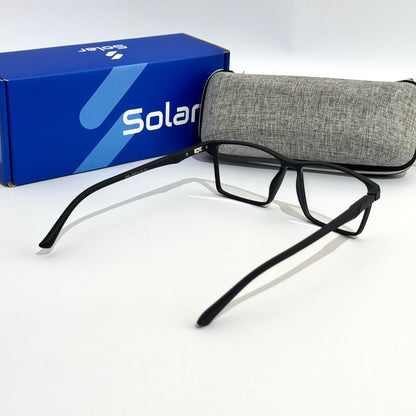 Black frames 127